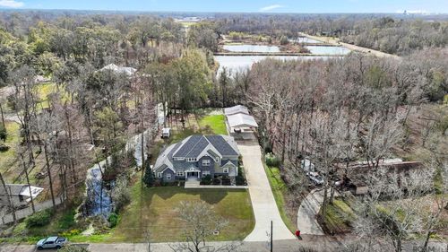 10573 Shadowlake Dr, Geismar, LA, 70734-3330 | Card Image