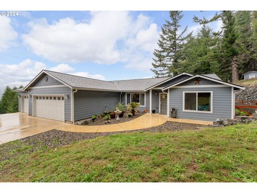 1097 Osprey Dr, Umpqua, OR, 97486 | Card Image