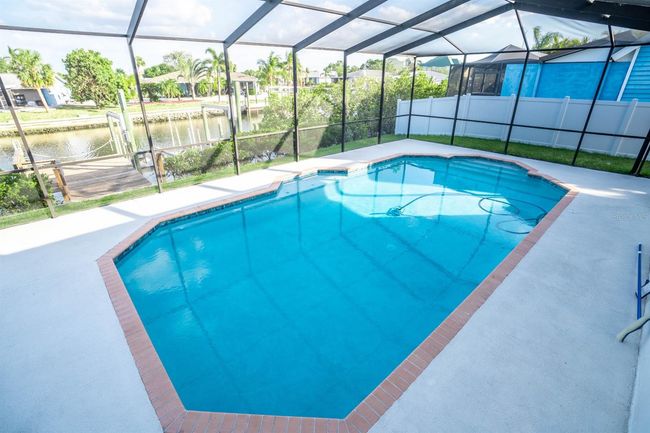 6509 Dolphin Cove Dr, House other with 4 bedrooms, 4 bathrooms and null parking in APOLLO BEACH FL | Image 72