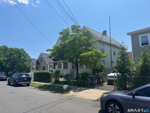 134 Ogden St, Bridgeport, CT, 06608-1505 | Card Image