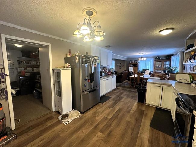 306 10 Th Ave, House other with 4 bedrooms, 3 bathrooms and null parking in Edgemont SD | Image 4
