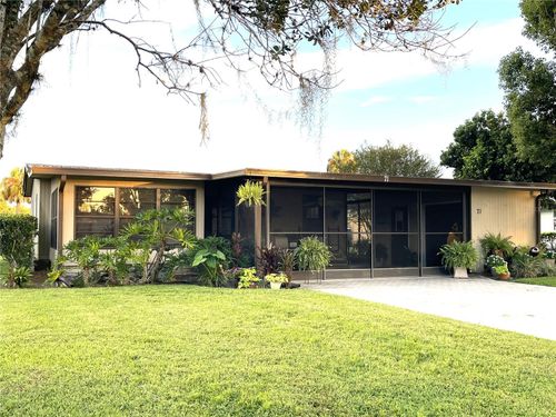 71 Seminole Path, WILDWOOD, FL, 34785-9063 | Card Image