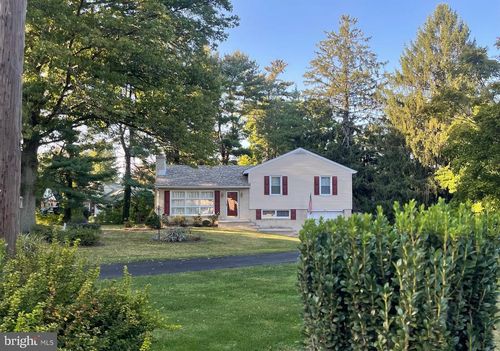 1 Penarth Dr, WILMINGTON, DE, 19803-2011 | Card Image