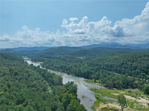 6080 River Road, Hot Springs, NC, 28743 | Card Image