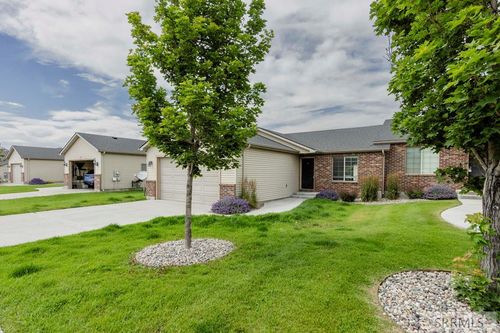 4261 Liberty Dr, Ammon, ID, 83406-5039 | Card Image