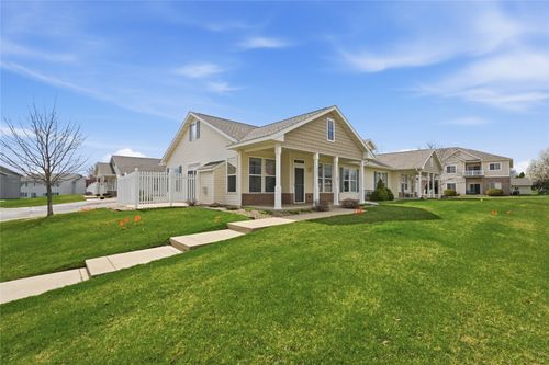 1431 Tower Lane Ne, Cedar Rapids, IA, 52402 | Card Image