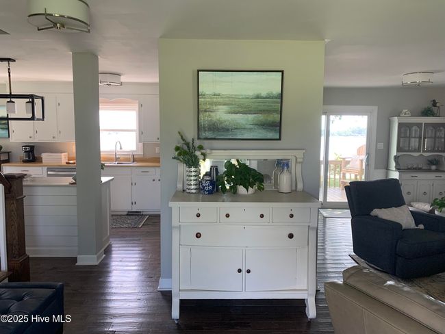 482 Vfw Rd, House other with 4 bedrooms, 3 bathrooms and 2 parking in Cedar Point NC | Image 5