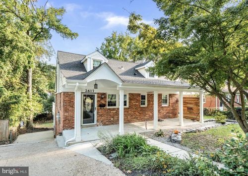 2617 E Maple St, ALEXANDRIA, VA, 22306-1703 | Card Image