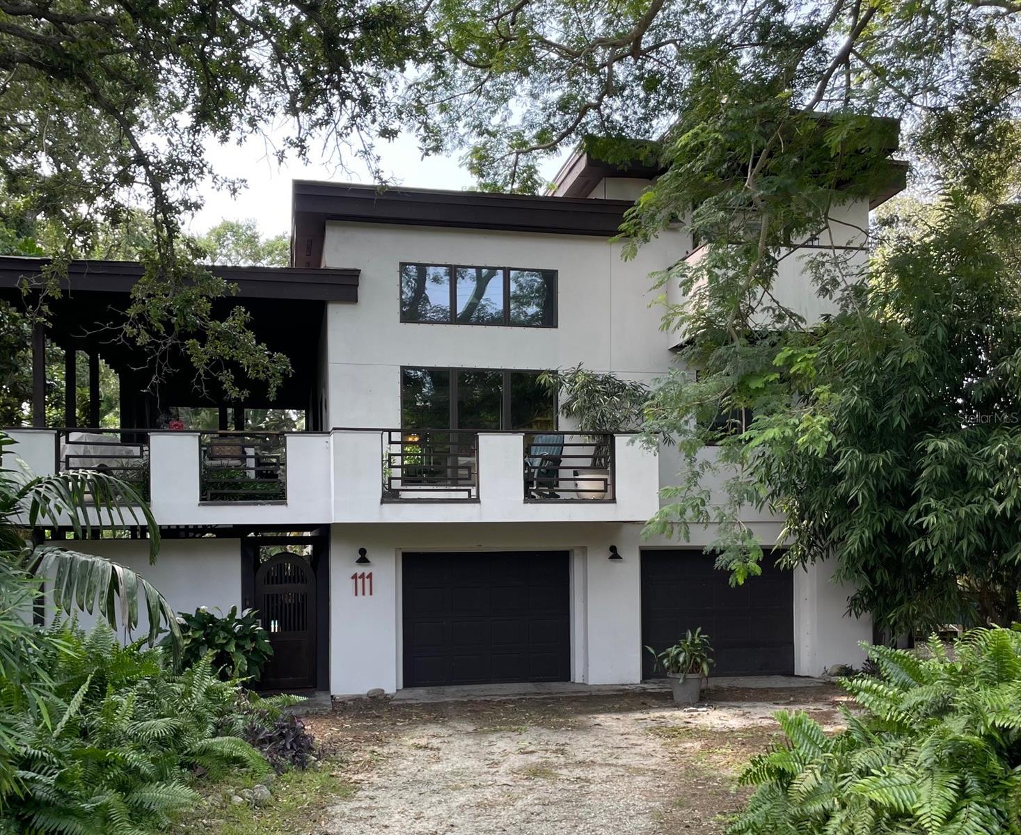 2nd Ave, Largo, FL 33770