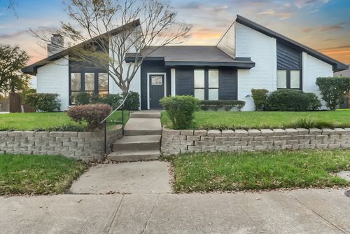 13103 Halwin Cir, Dallas, TX, 75243-2436 | Card Image