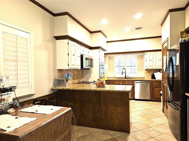 18327 Forest Elms Dr, House other with 4 bedrooms, 3 bathrooms and 2 parking in Spring TX | Image 14