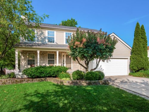 304 Cottage Grove Cir, Pataskala, OH, 43062-9637 | Card Image