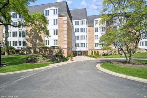 apt-138-150 Lake Blvd, Buffalo Grove, IL, 60089-4371 | Card Image