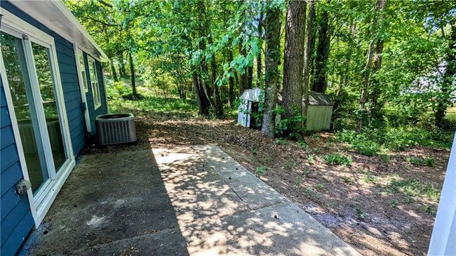 685 Greenhedge Dr, House other with 3 bedrooms, 2 bathrooms and null parking in Stone Mountain GA | Image 19