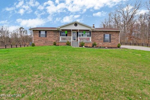 635 Mcghee St, Jamestown, TN, 38556-3800 | Card Image