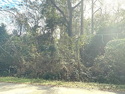 1-0 Barwick Dr, Tallahassee, FL, 32305 | Card Image
