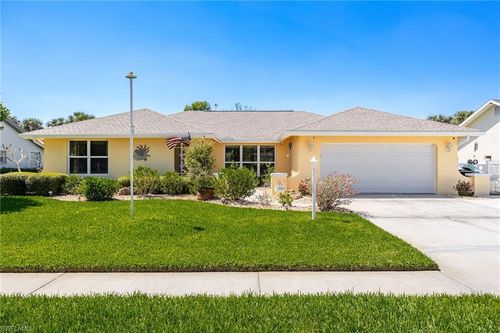 4215 Prestwick Ct, NORTH FORT MYERS, FL, 33903-4942 | Card Image