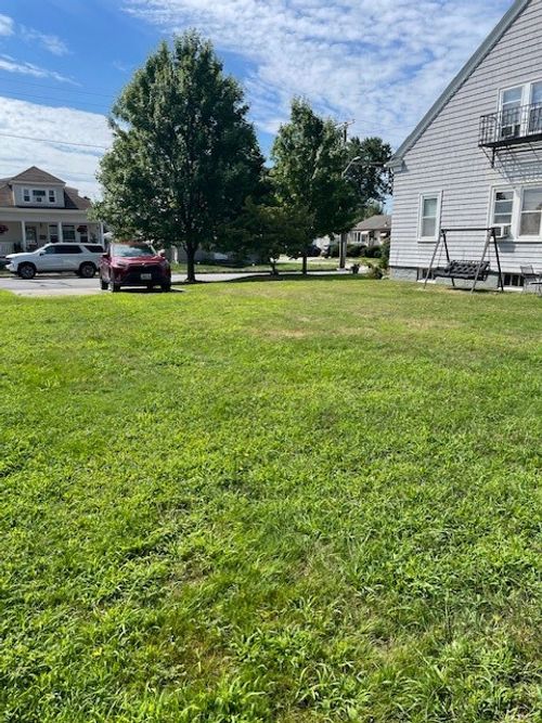 80 Packard St, Cranston, RI, 02910-2532 | Card Image