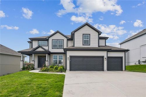 19527 W 116th St, Olathe, KS, 66061-6693 | Card Image