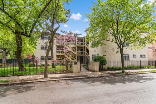 3e-4258 N Greenview Ave, Chicago, IL, 60613-1270 | Card Image