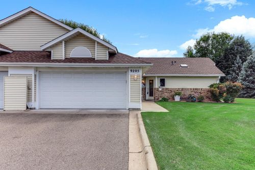 9205 Yorkshire Ln, Brooklyn Park, MN, 55443-1987 | Card Image