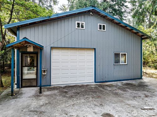 7615 318th St Nw, Stanwood, WA, 98292-9726 | Card Image