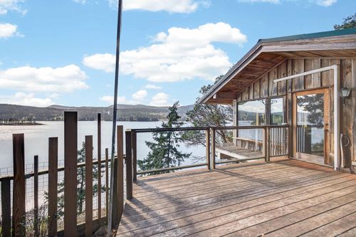 300 Old Scott Rd, Salt Spring Island, BC, V8K2L9 | Card Image