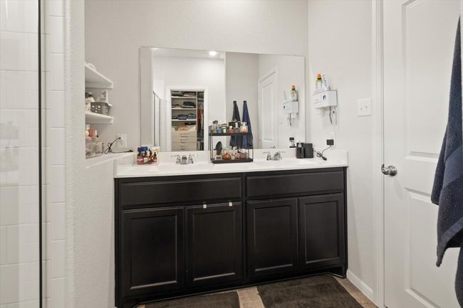 Full bath with double vanity and a spacious closet | Image 22