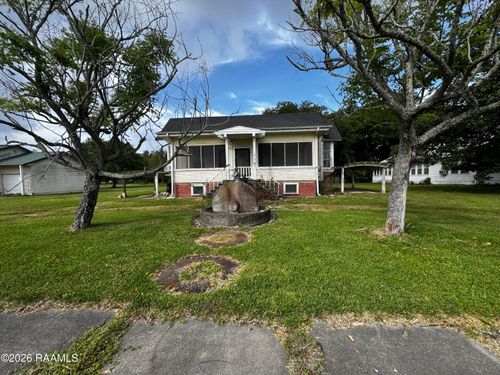 117 New Orleans Ave, Lake Arthur, LA, 70549-4629 | Card Image