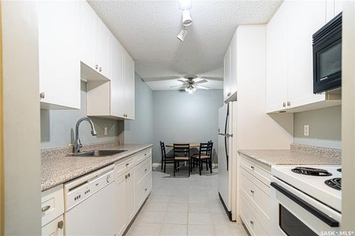 18-4219 Degeer St, Saskatoon, SK, S7H4N6 | Card Image