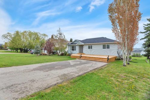 336 5th Ave S, Big Valley, AB, T0J | Card Image