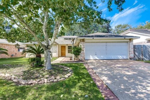 20070 Crazy Horse Circle Dr, Katy, TX, 77449-3328 | Card Image
