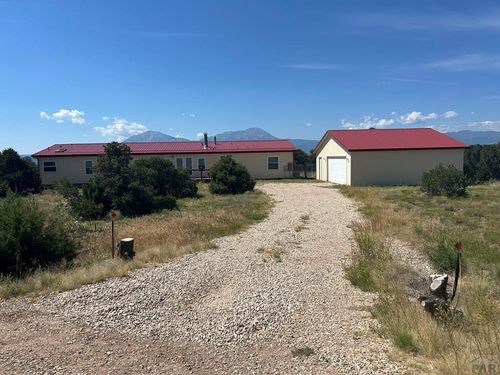536 Seneca Cir, Walsenburg, CO, 81089-9586 | Card Image