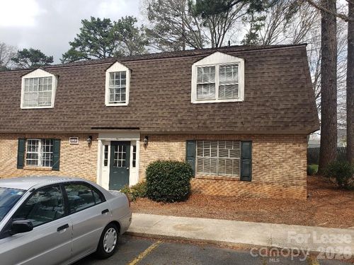 j-5808 Hunting Ridge Ln, Charlotte, NC, 28212-0578 | Card Image