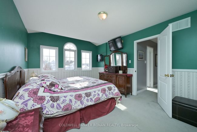 51 Darling Cres, House other with 4 bedrooms, 4 bathrooms and 4 parking in Alliston ON | Image 23