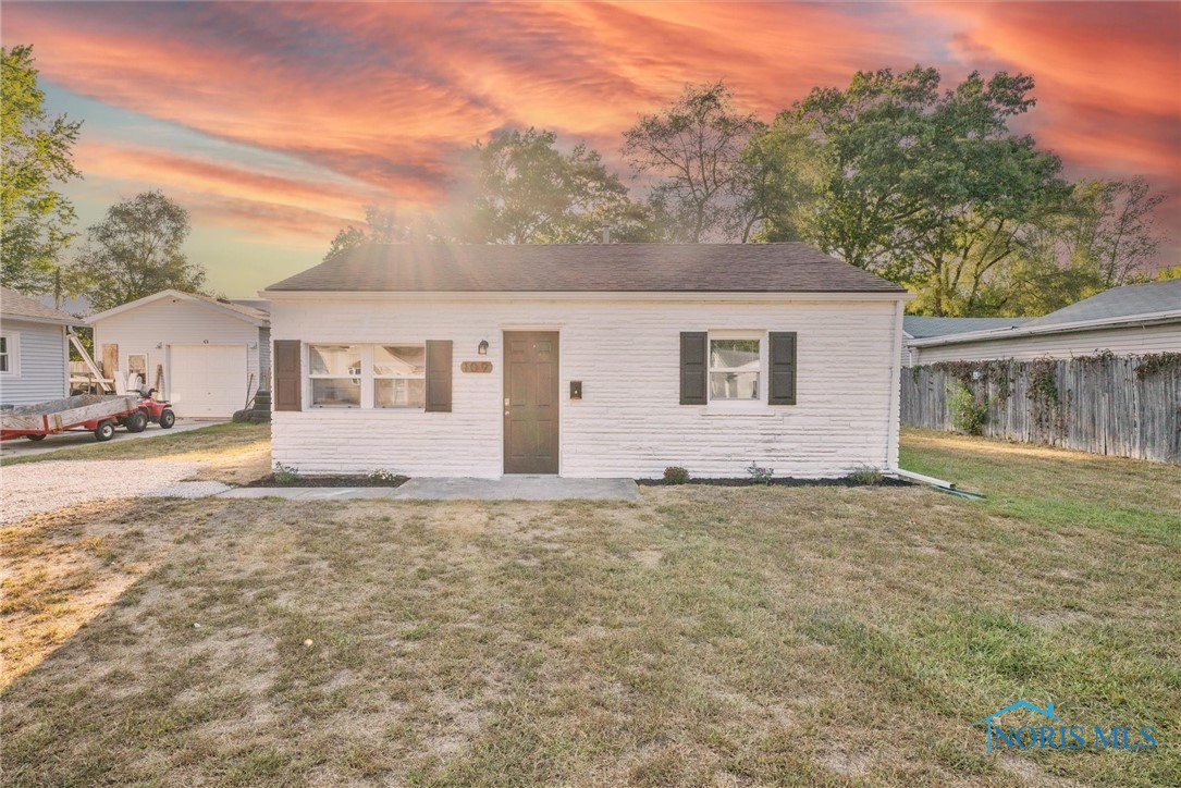 Favony Ave, Toledo, OH 43615
