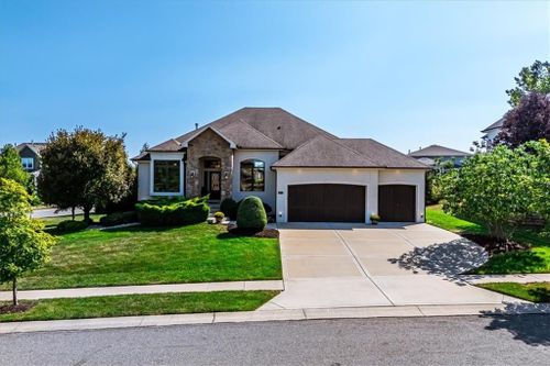 3601 W 158th Street, Overland Park, KS, 66224 | Card Image