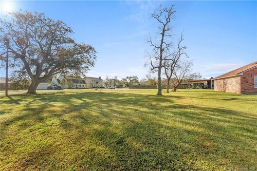 1305 W Mcneese St, Lake Charles, LA, 70605-4237 | Card Image