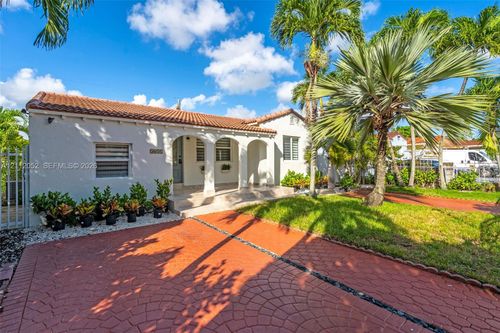 5635 Sw 5th Ter, Coral Gables, FL, 33134-1034 | Card Image