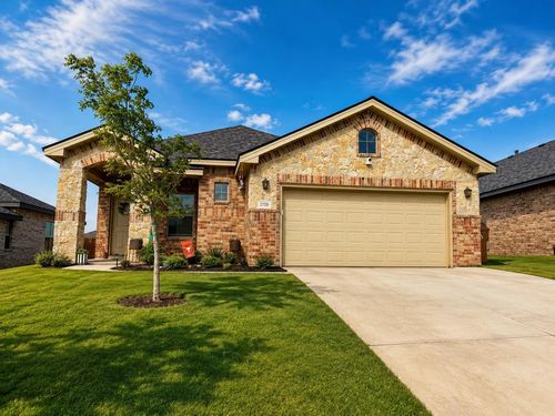 2723 Shirley Dr, Big Spring, TX, 79720-2038 | Card Image