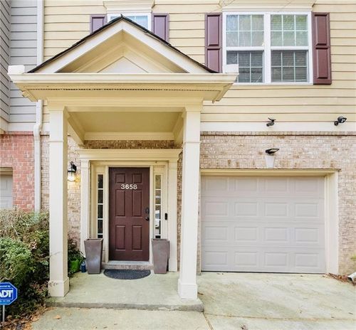 3658 Utoy Dr Sw, Atlanta, GA, 30331-8617 | Card Image