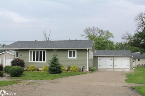 1075 Front St, Garner, IA, 50438-1714 | Card Image