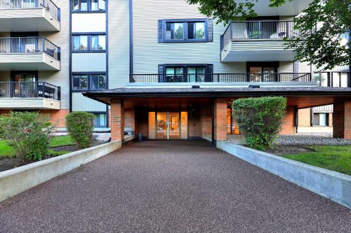 401-727 56 Ave Sw, Calgary, AB, T2V4Z8 | Card Image