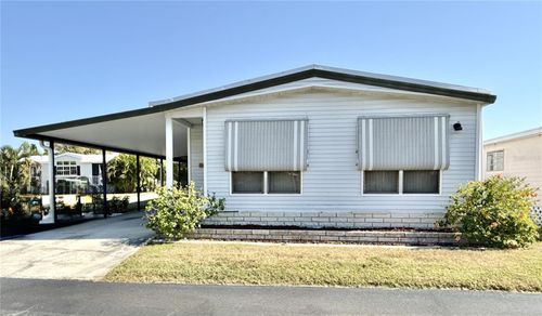 106-6821 Americana Dr Ne, ST PETERSBURG, FL, 33702-6918 | Card Image