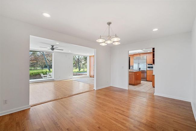 7515 N Beach Drive, House other with 4 bedrooms, 4 bathrooms and null parking in Fox Point WI | Image 12