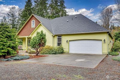 292984 Us Hwy 101, House other with 2 bedrooms, 2 bathrooms and 4 parking in Quilcene WA | Image 3