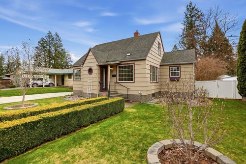 1708 E 34th Ave, Spokane, WA, 99203-4006 | Card Image