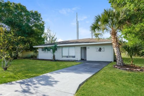 3816 Melgert Ln, SARASOTA, FL, 34235-8107 | Card Image