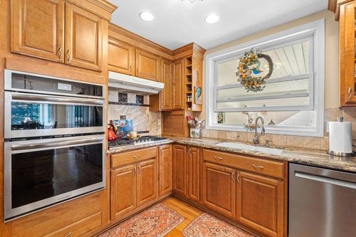 2419 Q Sand Canyon Rd, Chewelah, WA, 99109-9566 | Card Image