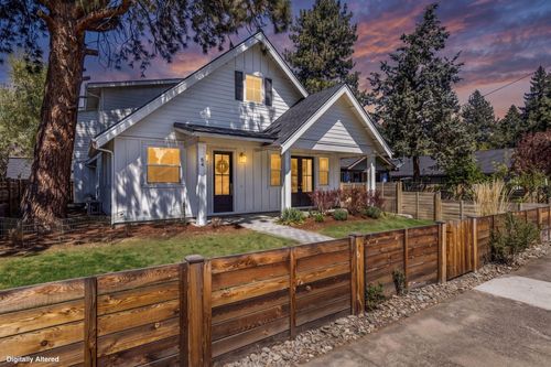 1-84 Nw Portland Avenue, Bend, OR, 97703 | Card Image
